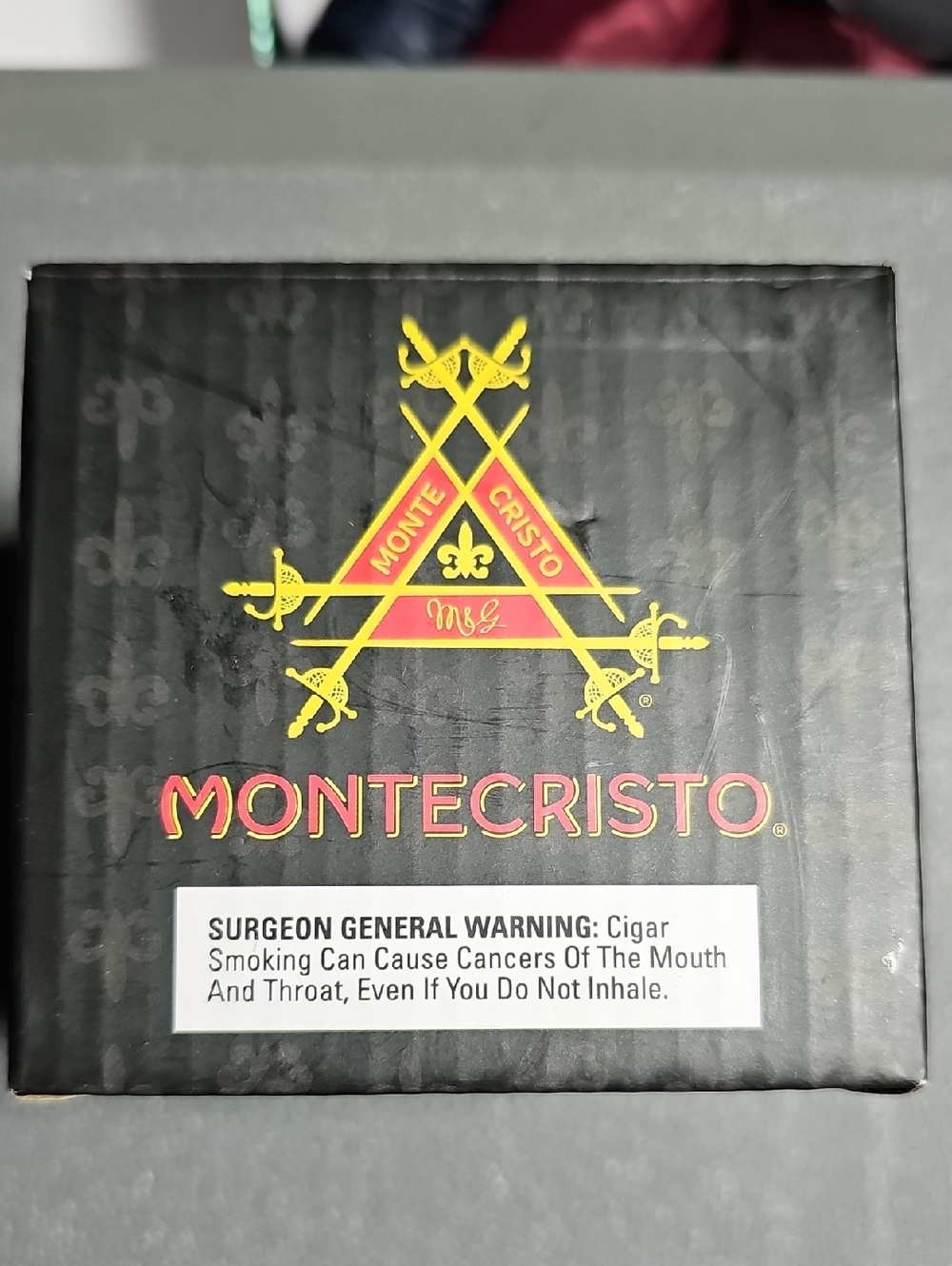 GOLD TONE CIGAR ASHTRAY EMBOSSED WITH MONTECRISTO LOGO